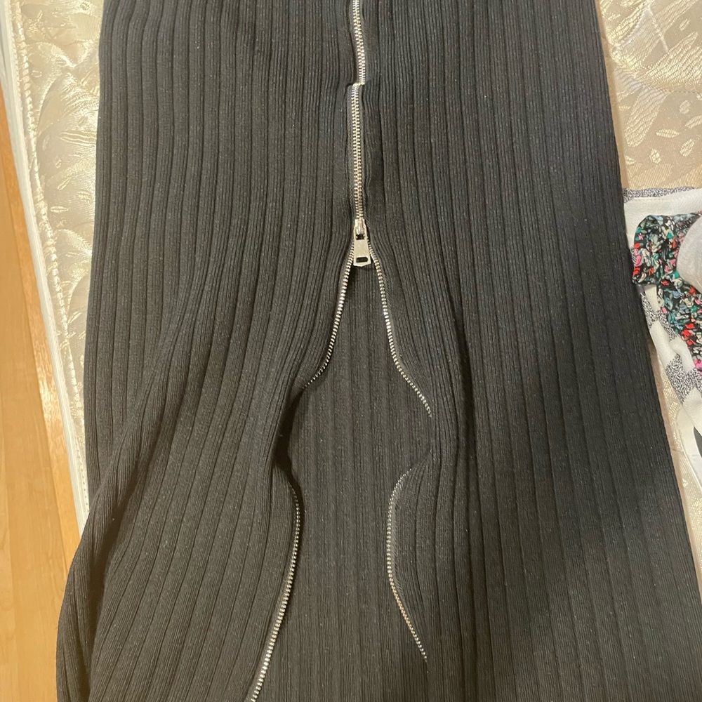 Zoya Midi Skirt With Functioning Zipper In Front - image 2